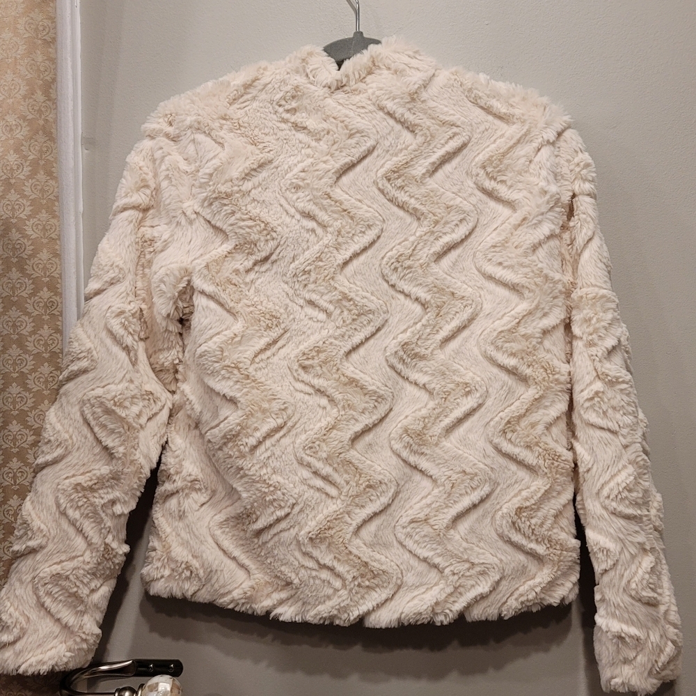 Sz XS Tart Collections Faux Fur Jacket - Picture 2 of 8